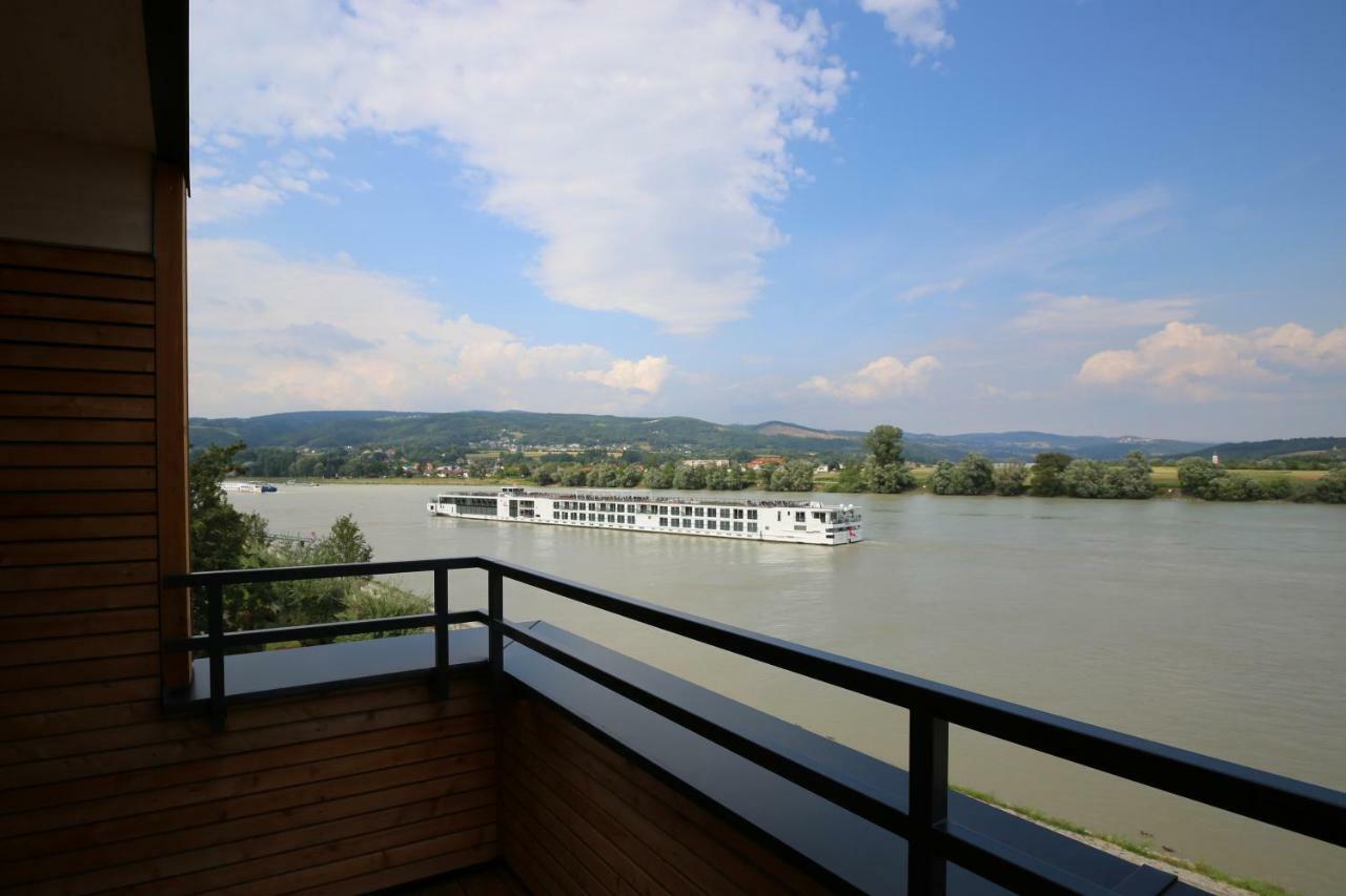 Donau Lodge Ybbs an der Donau Exterior photo